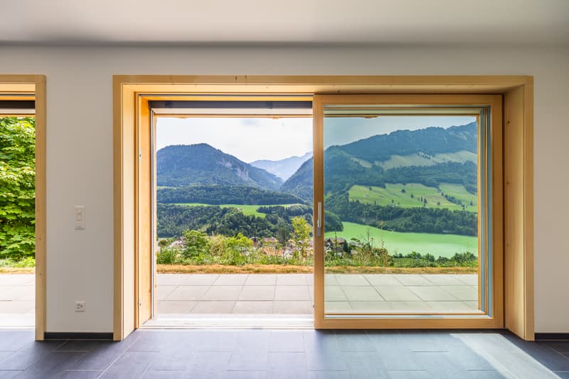 Neues Chalet mit hohem Standard und 3½ Zimmern, mit atemberaubendem Blick (8)