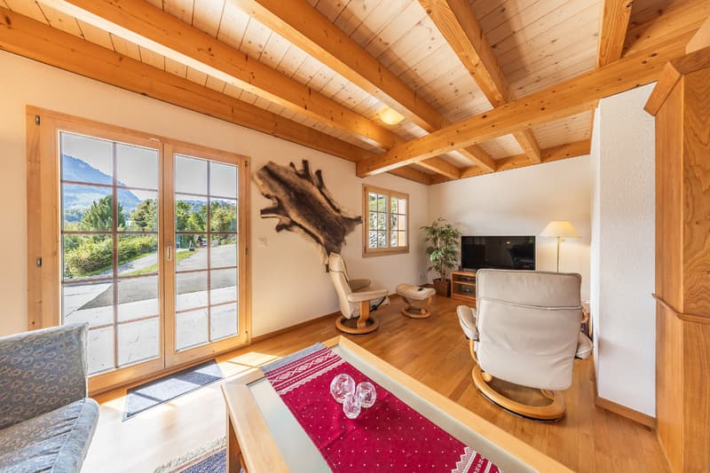 Généreux chalet au calme et avec vue panoramique (4)