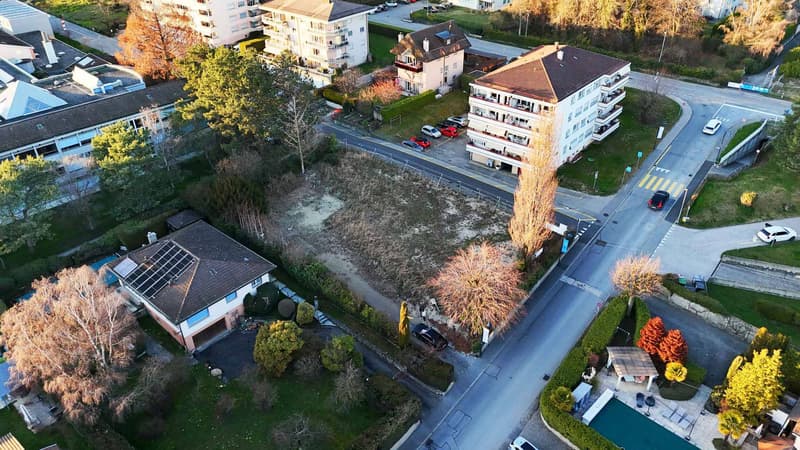 Beautiful semi-detached villa in a prestigious neighborhood! (8)