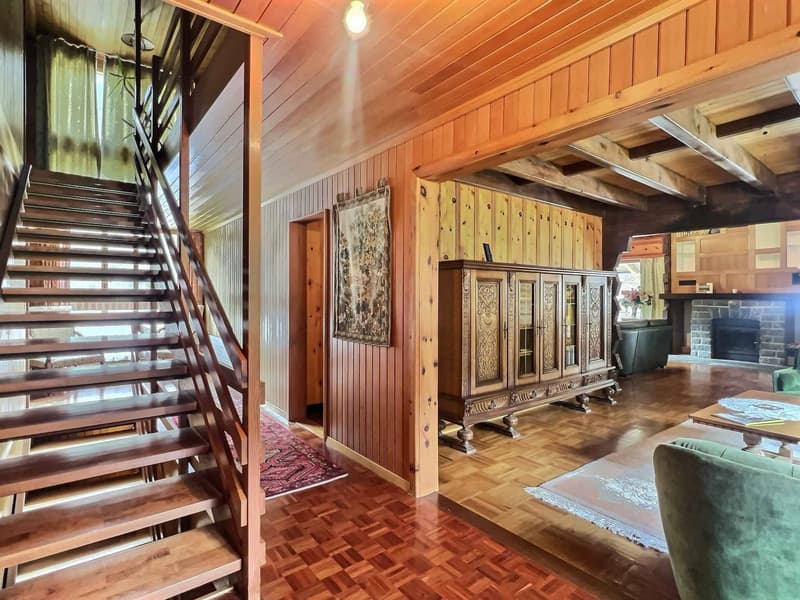 Large chalet ideal for a family - plot of 5'044 m2 (10)