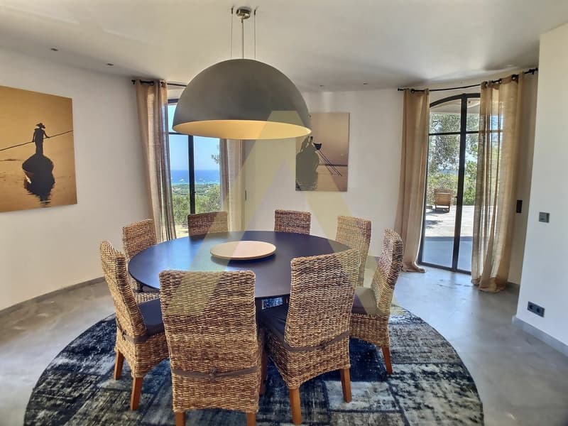 Maison de charme avec vue imprenable sur la mer à Ramatuelle (8)