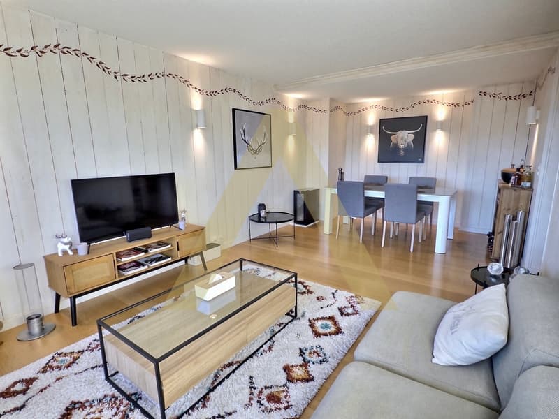 Appartamento arredato di 3,5 locali, luminoso con ampio balcone e accesso spa (8)