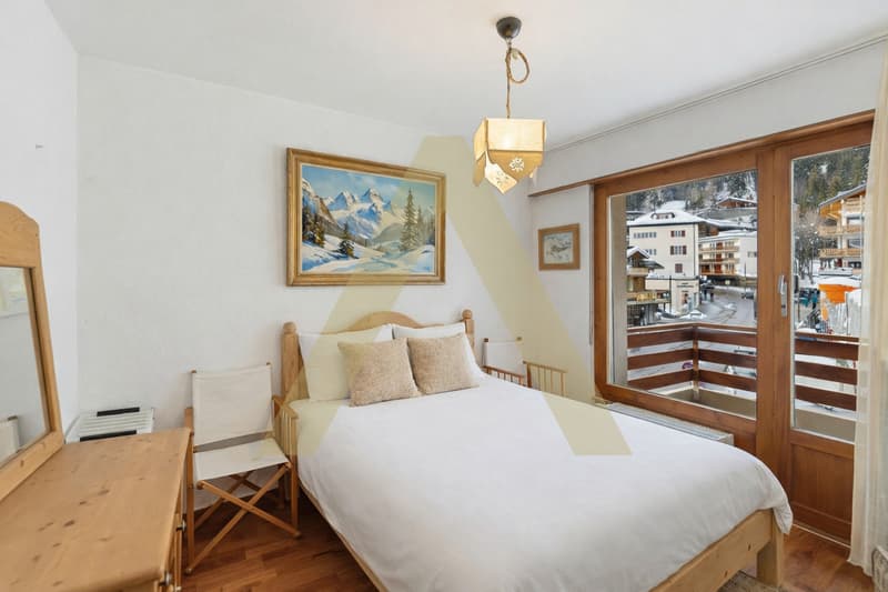 Spacious and bright apartment in the city center (7)
