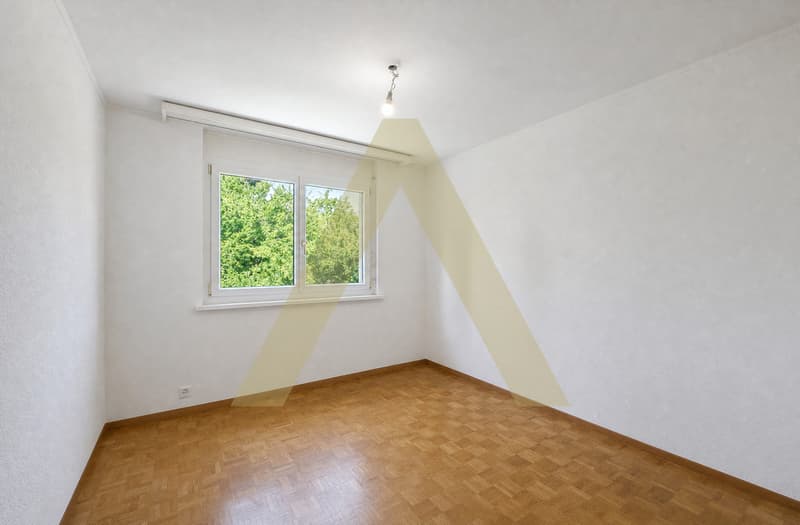 ÉPALINGES - UNA CASA FAMILIARENEL CUORE DELLA NATURA (12)
