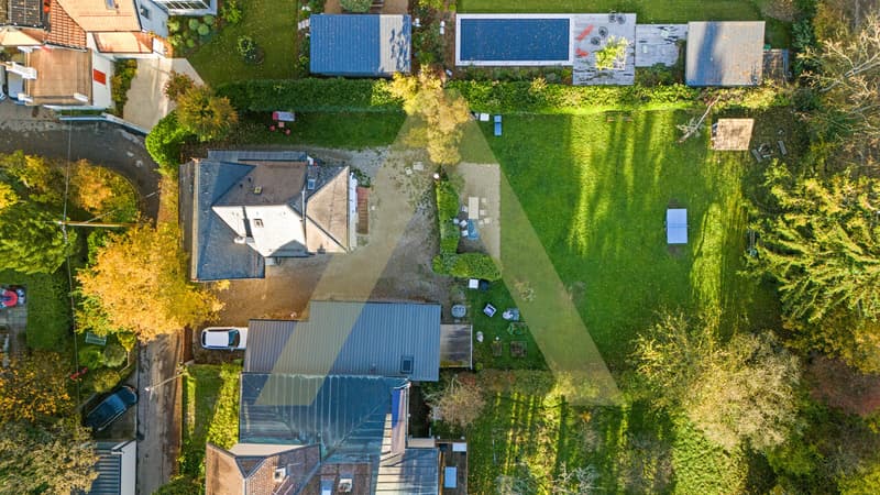 Villa face au Salève avec grand potentiel (11)