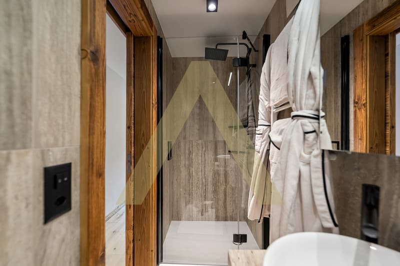Appartement de charme rénové avec élégance (7)
