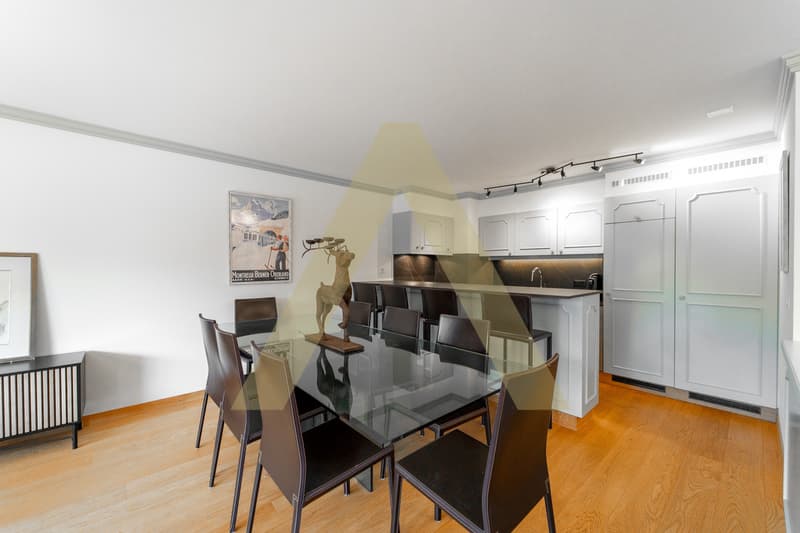 Bel appartement à proximité du centre de la station (3)