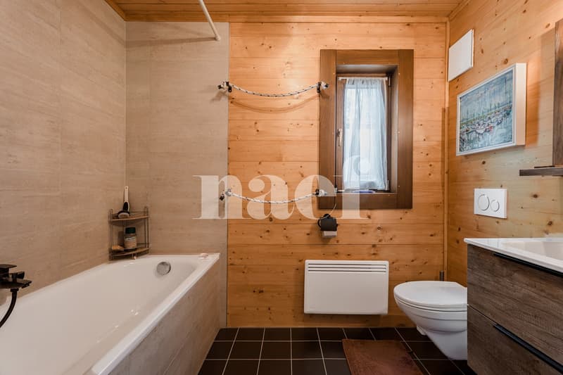 Casa in legno massiccio di 3.5 locali con terrazza e giardino in vendita a Cheyres (8)