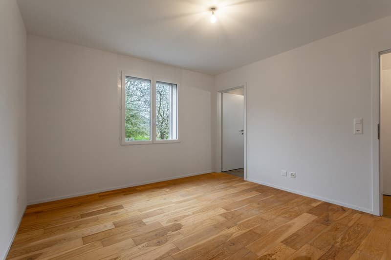 Appartamento nuovo di 3.5 locali al piano terra con terrazza e giardino in vendita a St-Aubin (2)