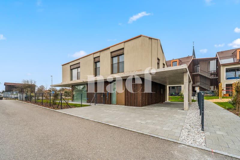 Casa unifamiliare di 6,5 locali e 196 m² con terrazza e giardino in vendita a Gletterens (6)