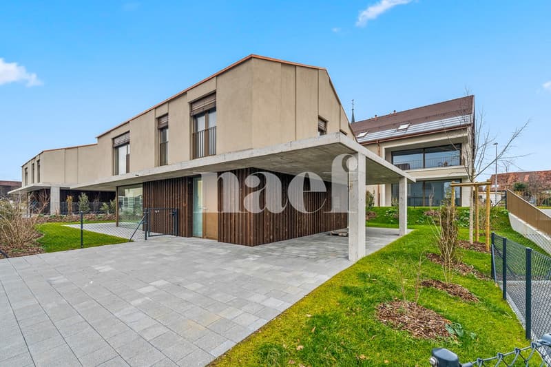 Casa unifamiliare di 6,5 locali e 196 m² con terrazza e giardino in vendita a Gletterens (5)