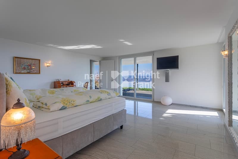 Magnifica proprietà individuale di 6 locali con vista mozzafiato sul lago di Morat in vendita a Bellerive (10)