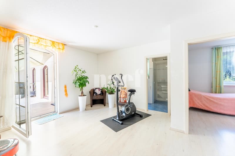 Villa contemporanea con alloggio indipendente in vendita a Bourguillon (10)