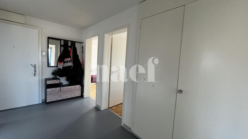 Cozy 4-room apartment on the third floor in Fribourg! (6)