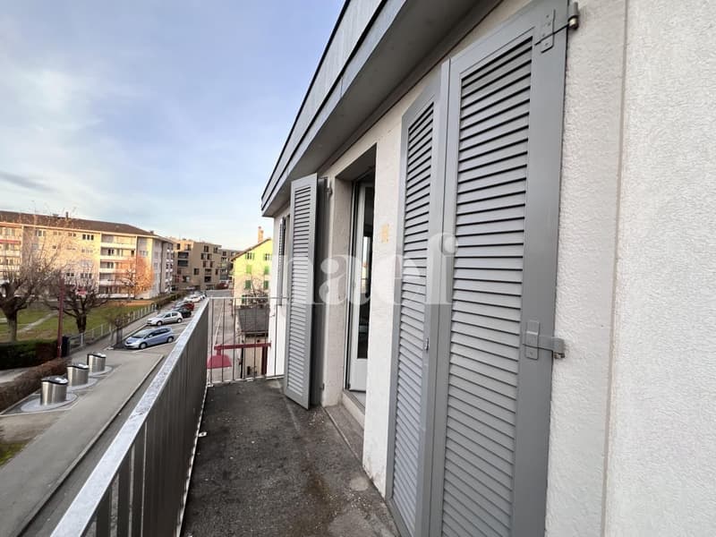 Stanzetta arredata nel centro di Bulle! (6)