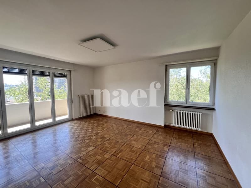 Cozy 4-room apartment on the third floor in Fribourg! (3)
