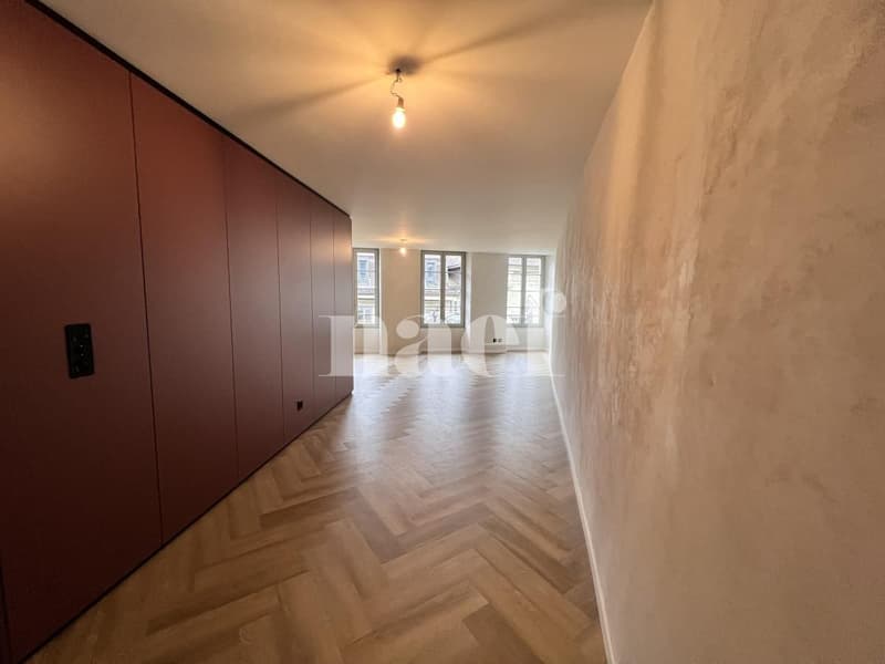 Neue 2.5-Zimmer-Wohnung im 4. Stock in Freiburg! (3)