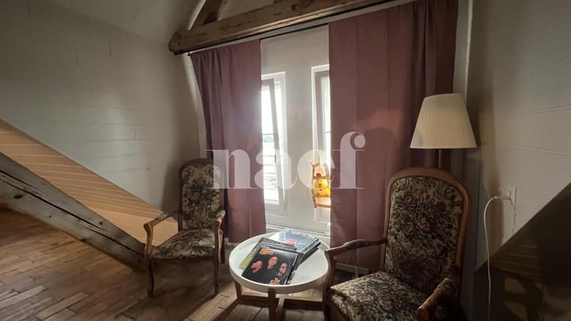 Avenches, Loft de 120 m2 au 3ème étage à louer ! (5)