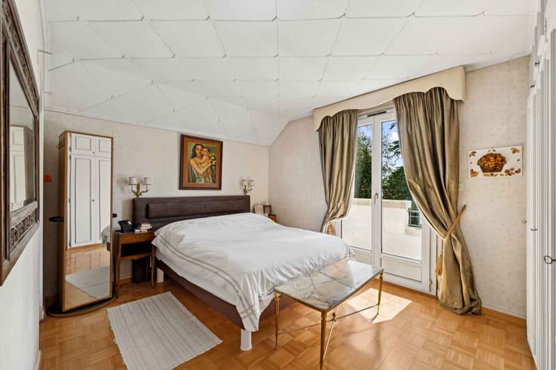La chambre parentale au premier étage