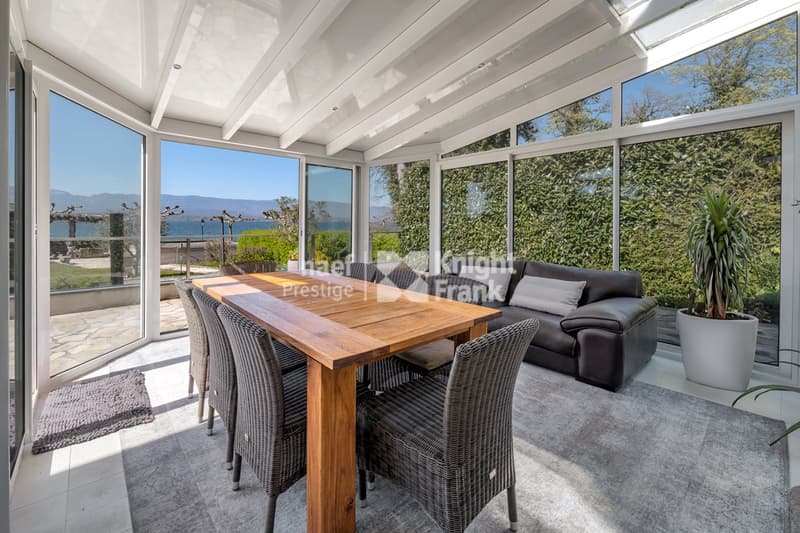 OFF-MARKET : Propriété au bord du lac (6)