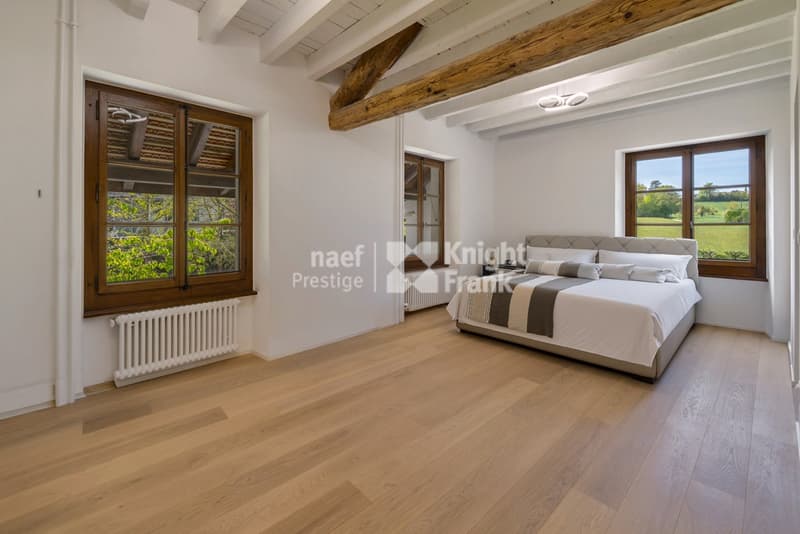 Modernity and luxury for this fully renovated farm. (10)