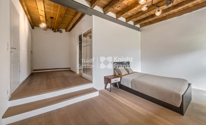 Modernity and luxury for this fully renovated farm. (9)