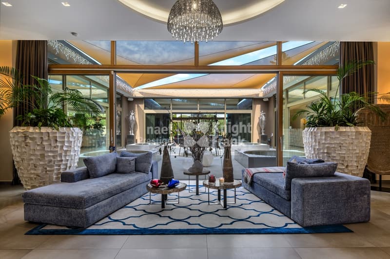 Luxury, discretion and elite services (2)
