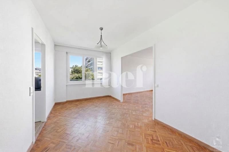 Spacieux appartement familial en étage élevé (12)