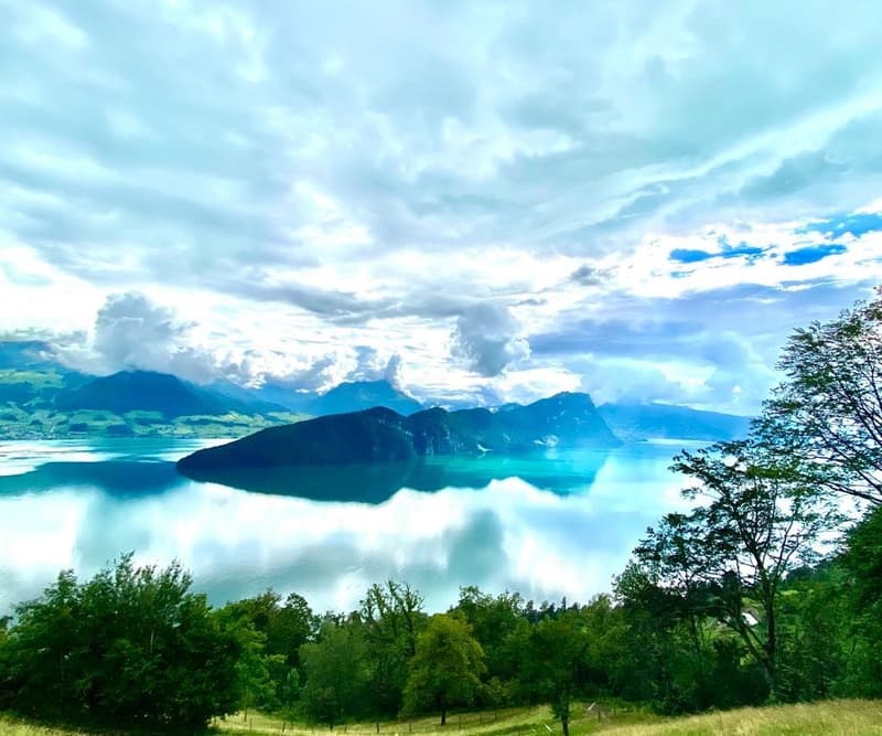 Unique, large building plot with construction project overlooking Lake Lucerne (5)