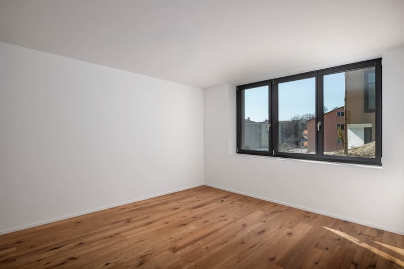 empty room, wooden floor, white walls, large window