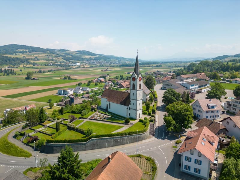 First-class, almost new apartment for rent in beautiful Reitnau (9)