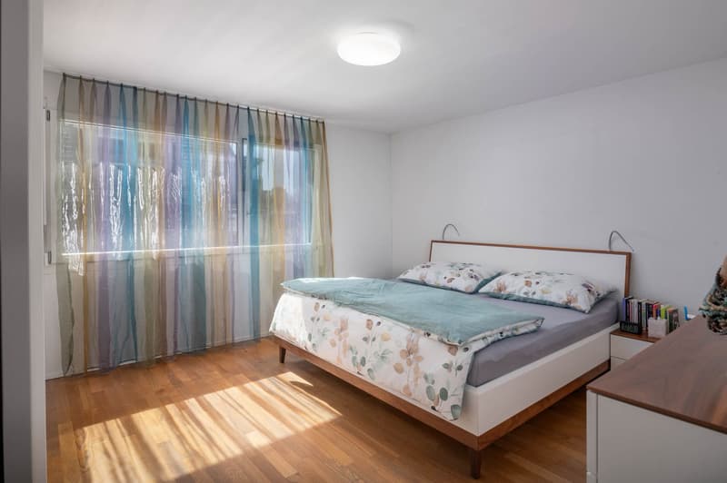 Exclusive single-family house with an apartment in a central location in Sursee (15)