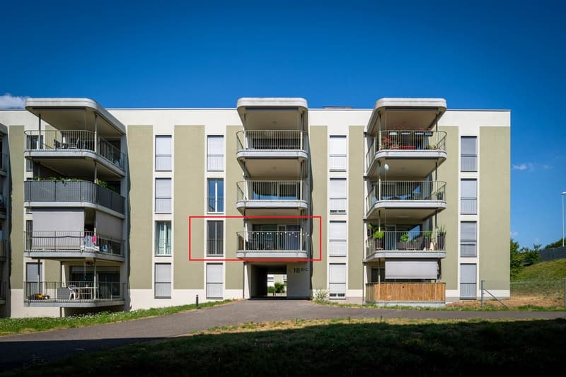 Appartement spacieux 3,5 pièces dans un excellent emplacement et convivial pour les enfants à Sursee (1)