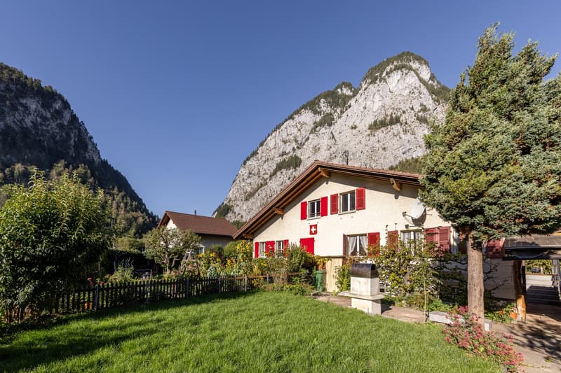 Doppeleinfamilienhaus mit Potenzial (3)