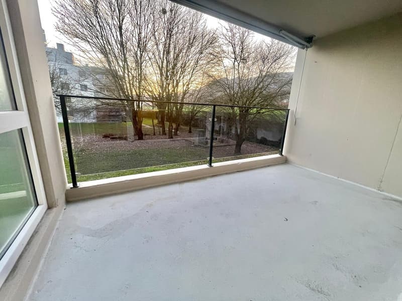 Newly renovated 3.5 room apartments with private washing machine/tumbler (37)