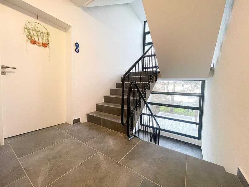 Newly renovated 3.5 room apartments with private washing machine/tumbler (35)