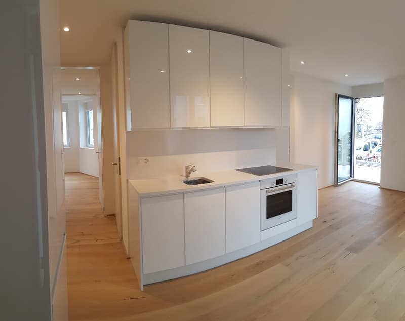 TOP moderne 3.5 Zimmer Wohnung zentral in Oftringen (1)