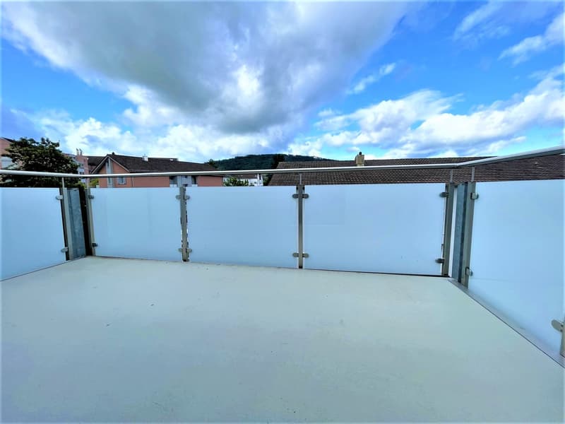 TOP MODERENE PREISWERTE 3.5 ZIMMER WOHNUNG AN RUHIGER LAGE (10)