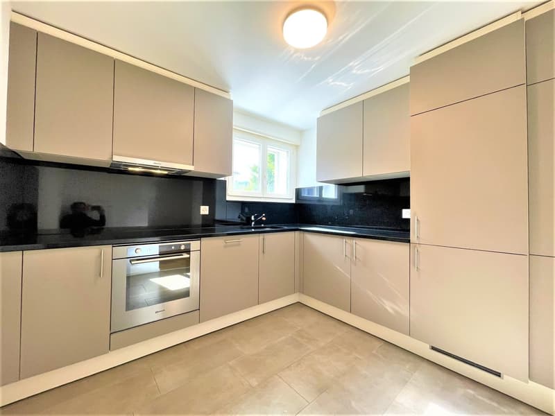 TOP MODERENE PREISWERTE 3.5 ZIMMER WOHNUNG AN RUHIGER LAGE (2)