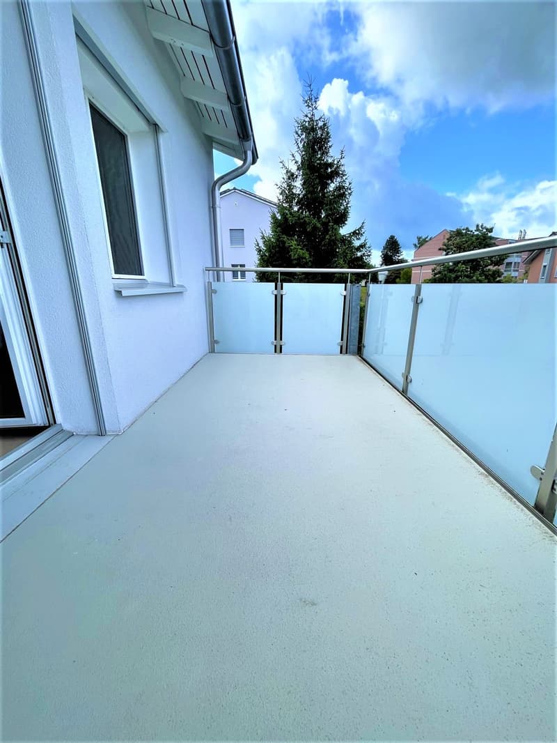 TOP MODERENE PREISWERTE 3.5 ZIMMER WOHNUNG AN RUHIGER LAGE (9)