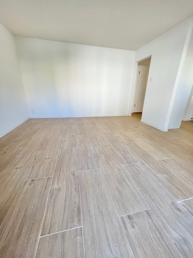 Moderne 2.5 Zimmer Wohnungen mit Waschmaschine/ Tumbler neben Emmencenter (6)