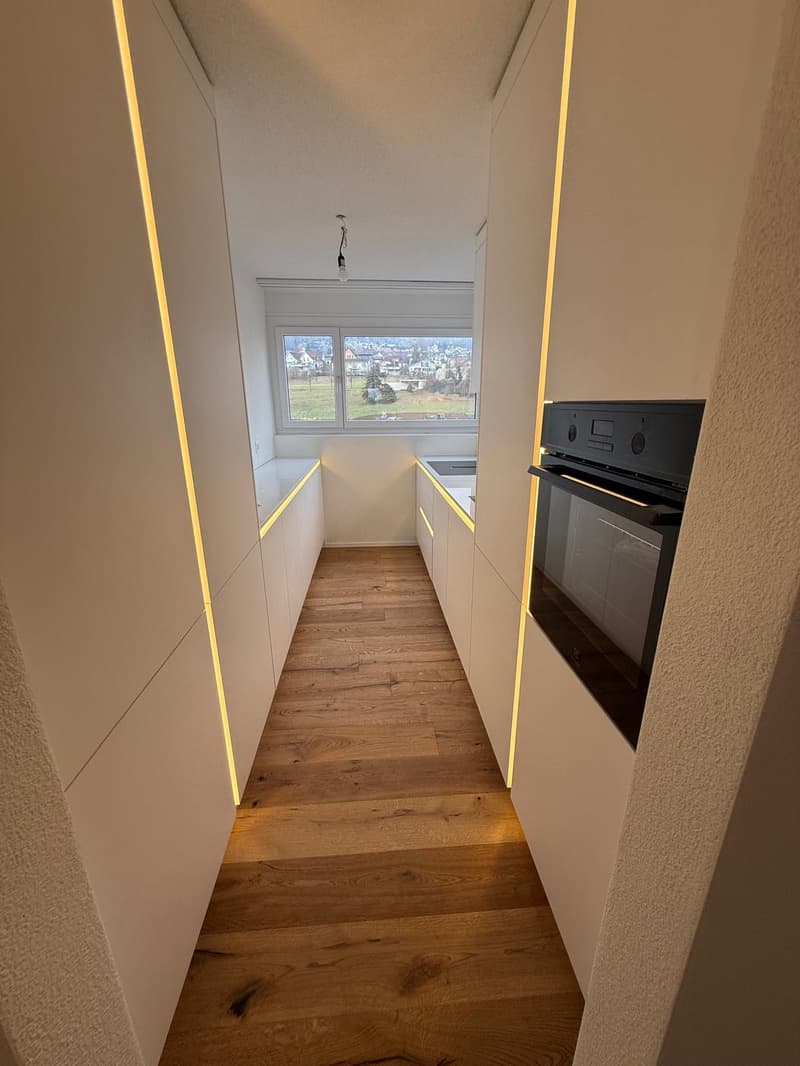 Appartement spacieux 4.5 pièces avec balcon à Hägendorf (9)