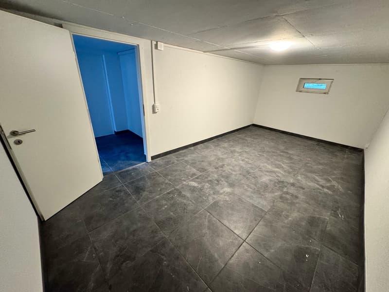 ERSTVERMIETUNG: Top moderne Hobbyräume in Biberist (8)