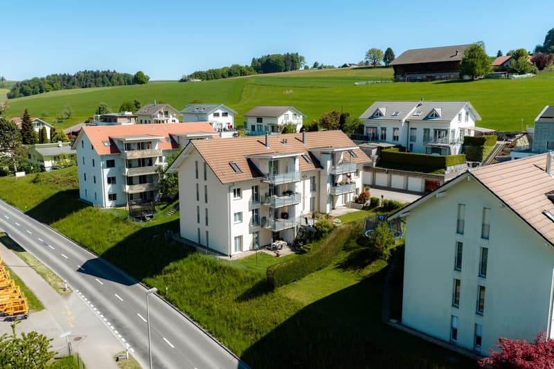 Bright 4.5-room apartment on the high ground floor with balcony (1)