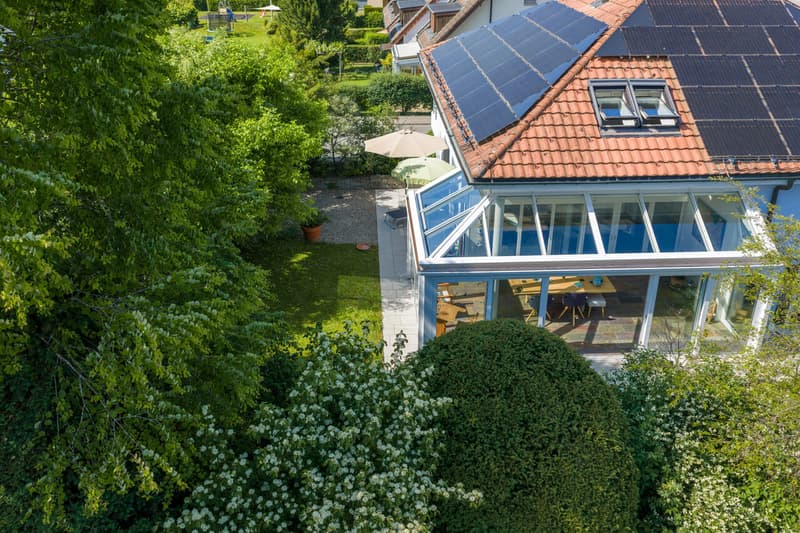 Garden idyll and living comfort harmoniously combined (2)