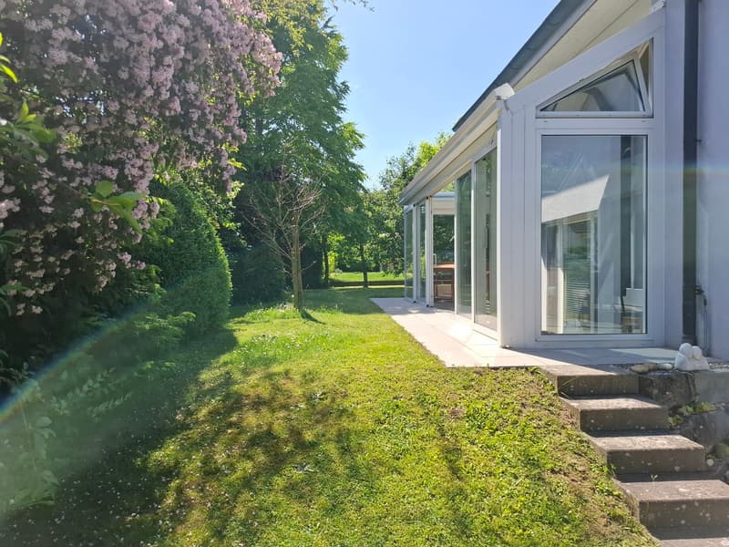 Rundum begehbares Haus