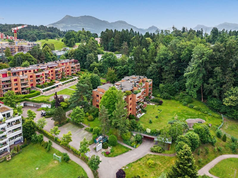 3.5 Zimmer Eigentumswohnung in Luzern - Grünlage mit Seenähe, Balkon & (2)