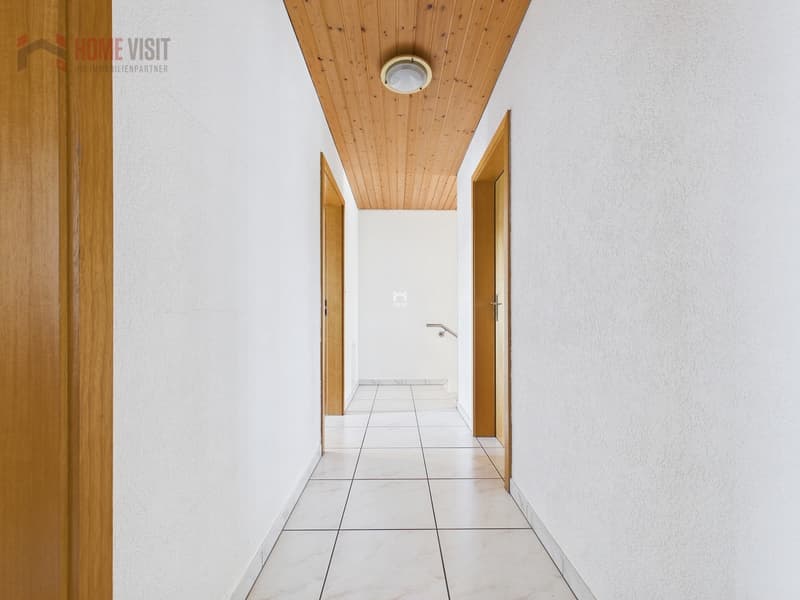 Flur OG