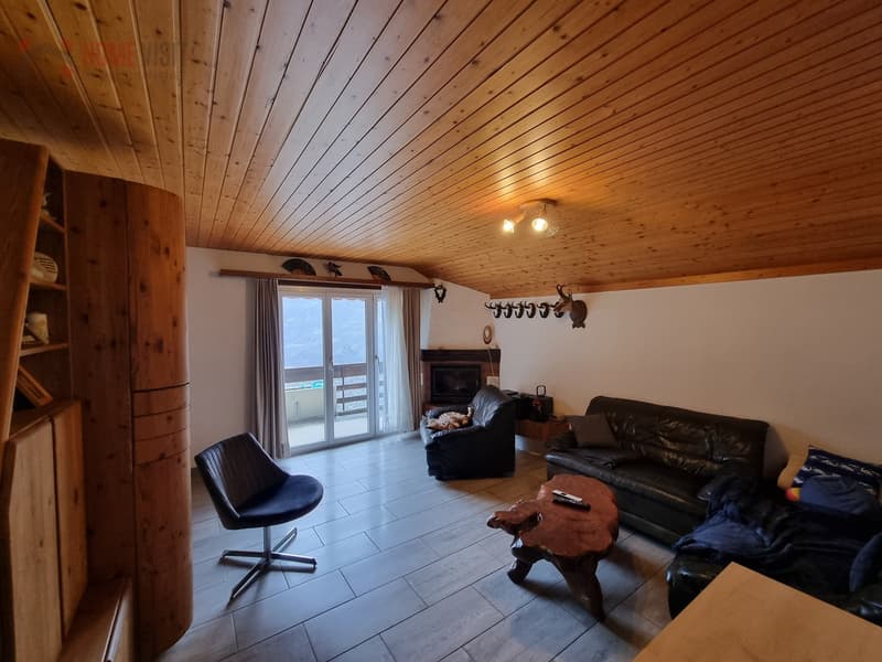 Wohnzimmer mit Cheminée