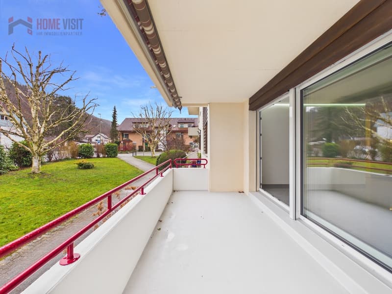 Grosser gedeckter Balkon